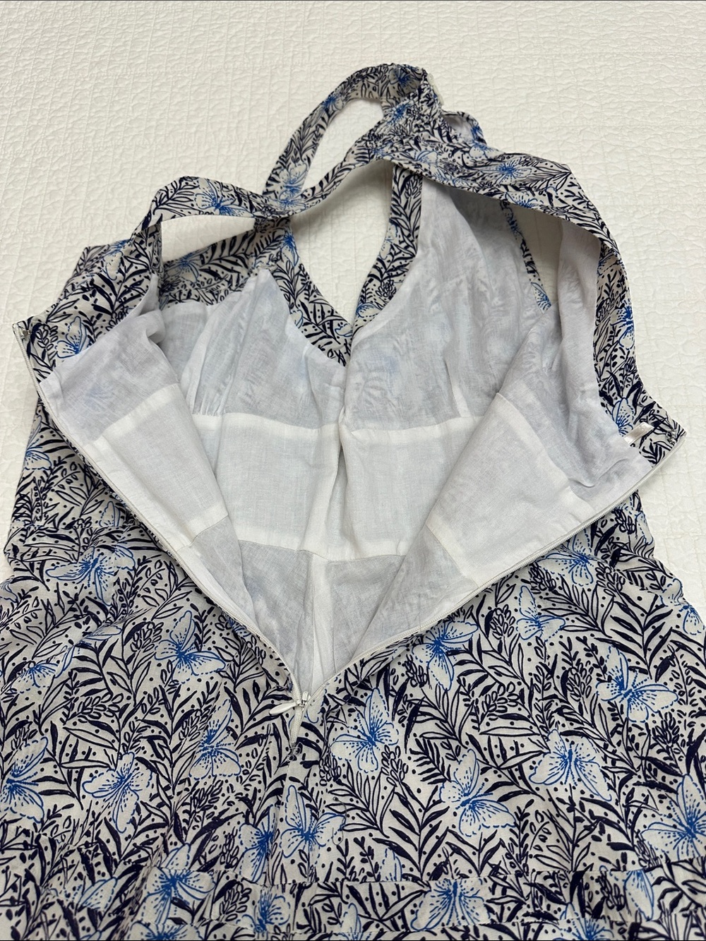 Karen Millen US 12 White A-Line Smocked Dress Navy Light Blue Botanical Print - Picture 10 of 10